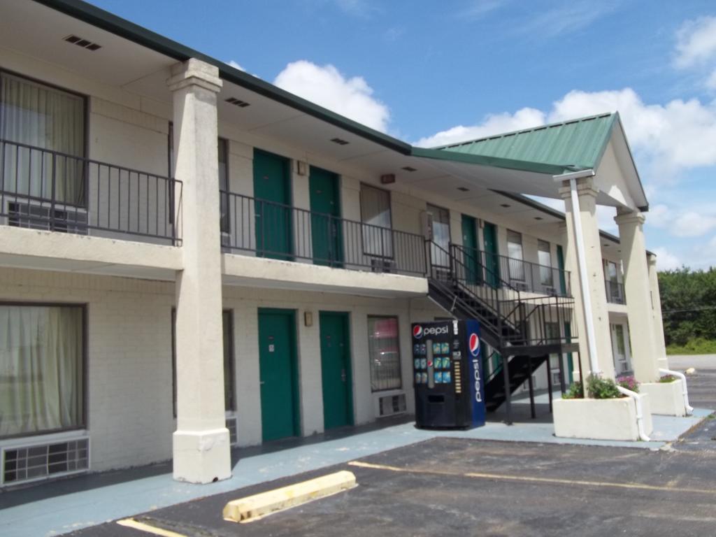 America'S Best Inn - Brinkley Eksteriør billede